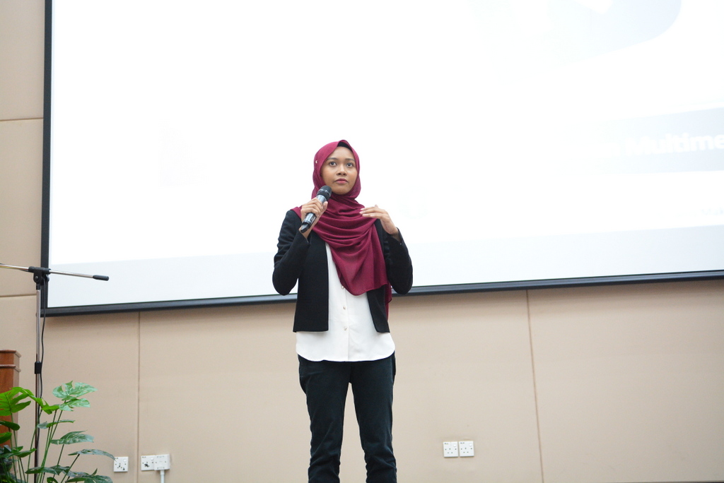 068 DSC 6384